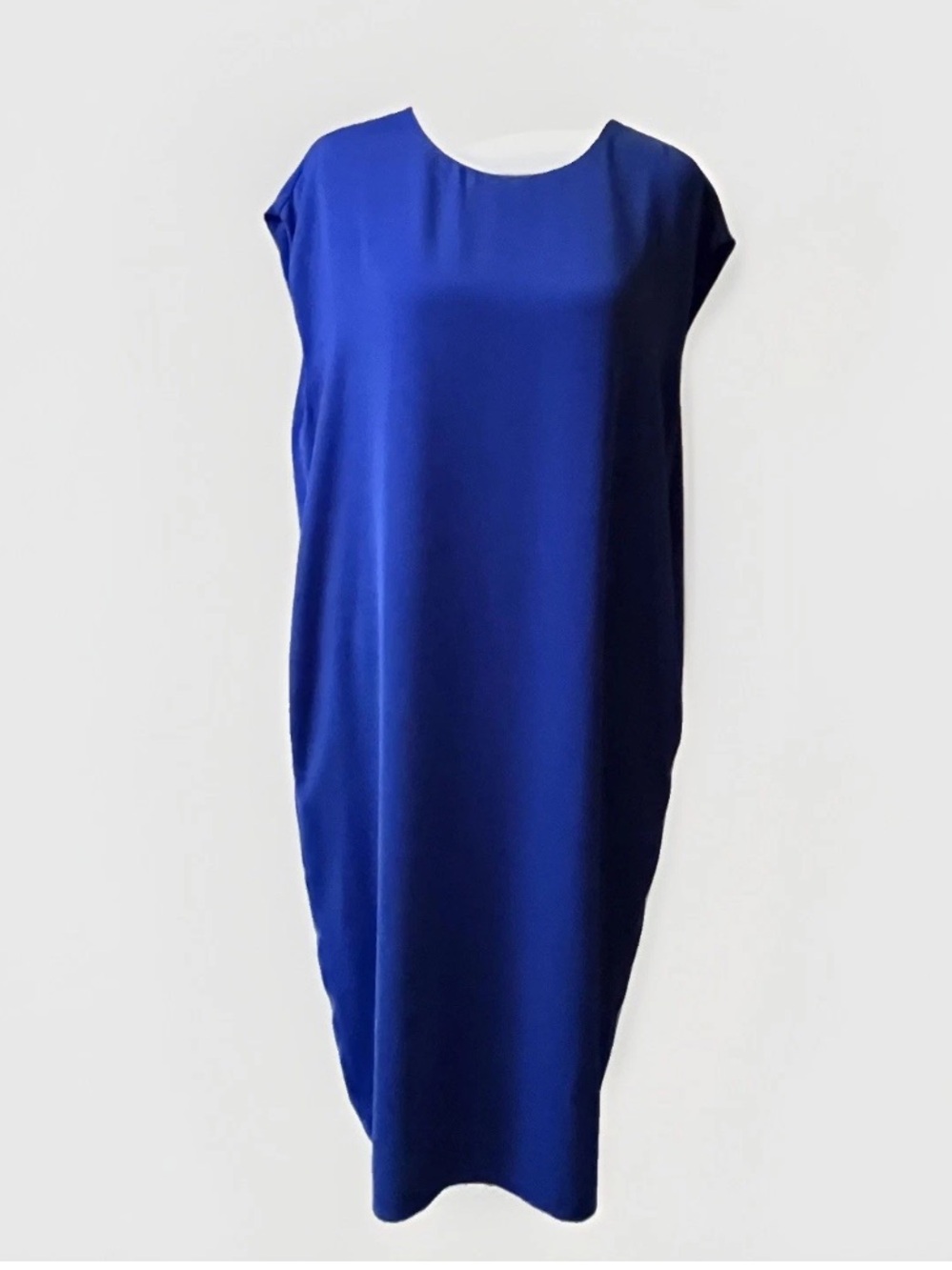MM Lafleur Dress Medium Blue Knee Length Crew Neck Shift Sleeveless Pockets